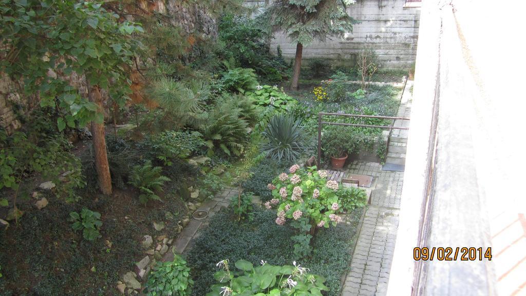 Judy And Sandor Apartmen Budapest Phòng bức ảnh