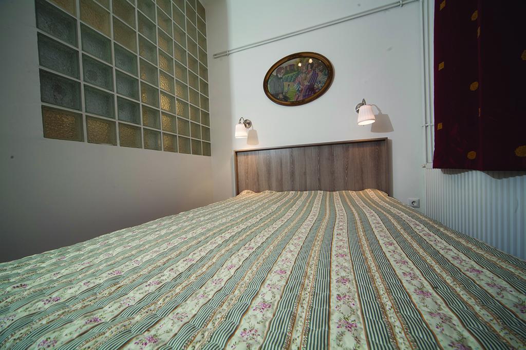 Judy And Sandor Apartmen Budapest Ngoại thất bức ảnh